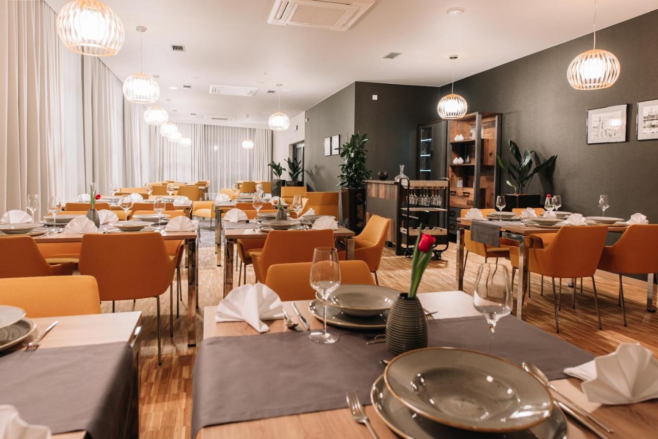 Krowodrza Centrum Konferencyjno - Hotelowe Cracovia Esterno foto