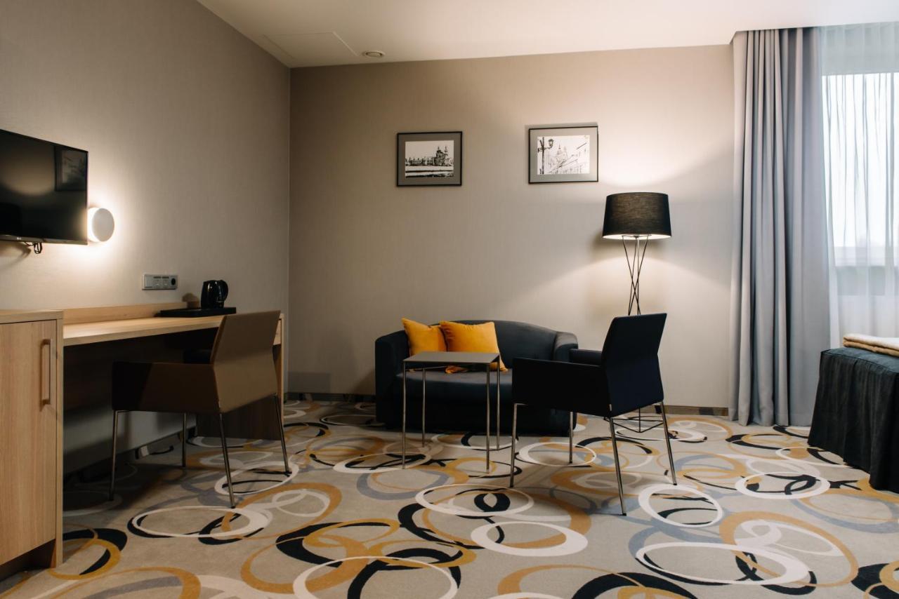 Krowodrza Centrum Konferencyjno - Hotelowe Cracovia Esterno foto